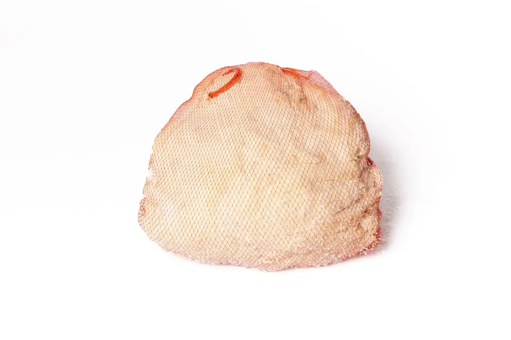 NATURAL HOG CASINGS 40/42 WW NET PACKED (6 HANKS)